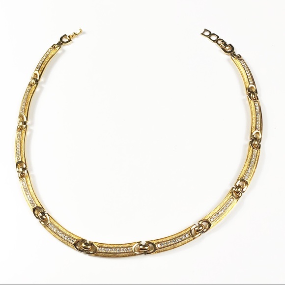 CHRISTIAN DIOR GOLD TONE AND RHINESTONE NECKLACE - Picture 5 of 12